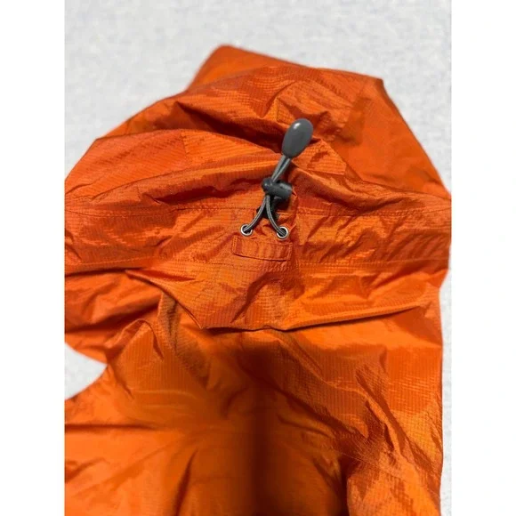 Patagonia Mens Orange Ripstop Nylon Hooded Rain Jacket Shell Small Waterproof